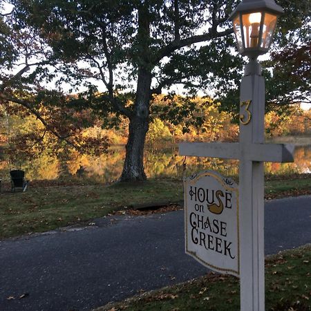 Shelter Island Heights House On Chase Creek Bed & Breakfast エクステリア 写真