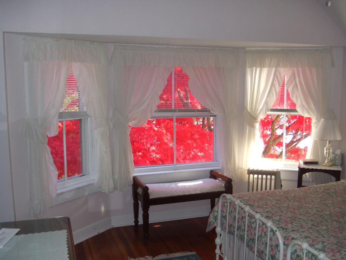 Shelter Island Heights House On Chase Creek Bed & Breakfast エクステリア 写真