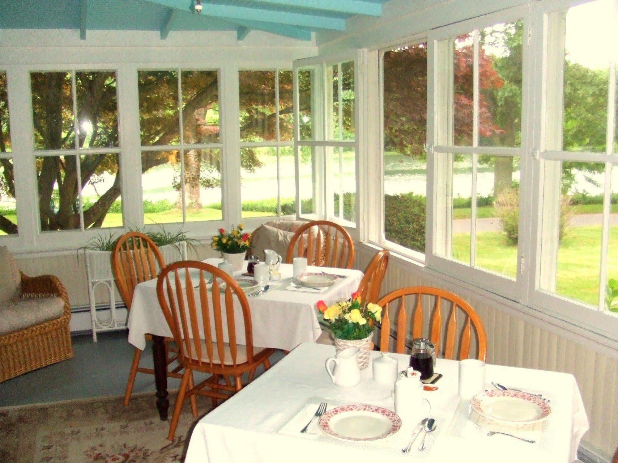 Shelter Island Heights House On Chase Creek Bed & Breakfast エクステリア 写真