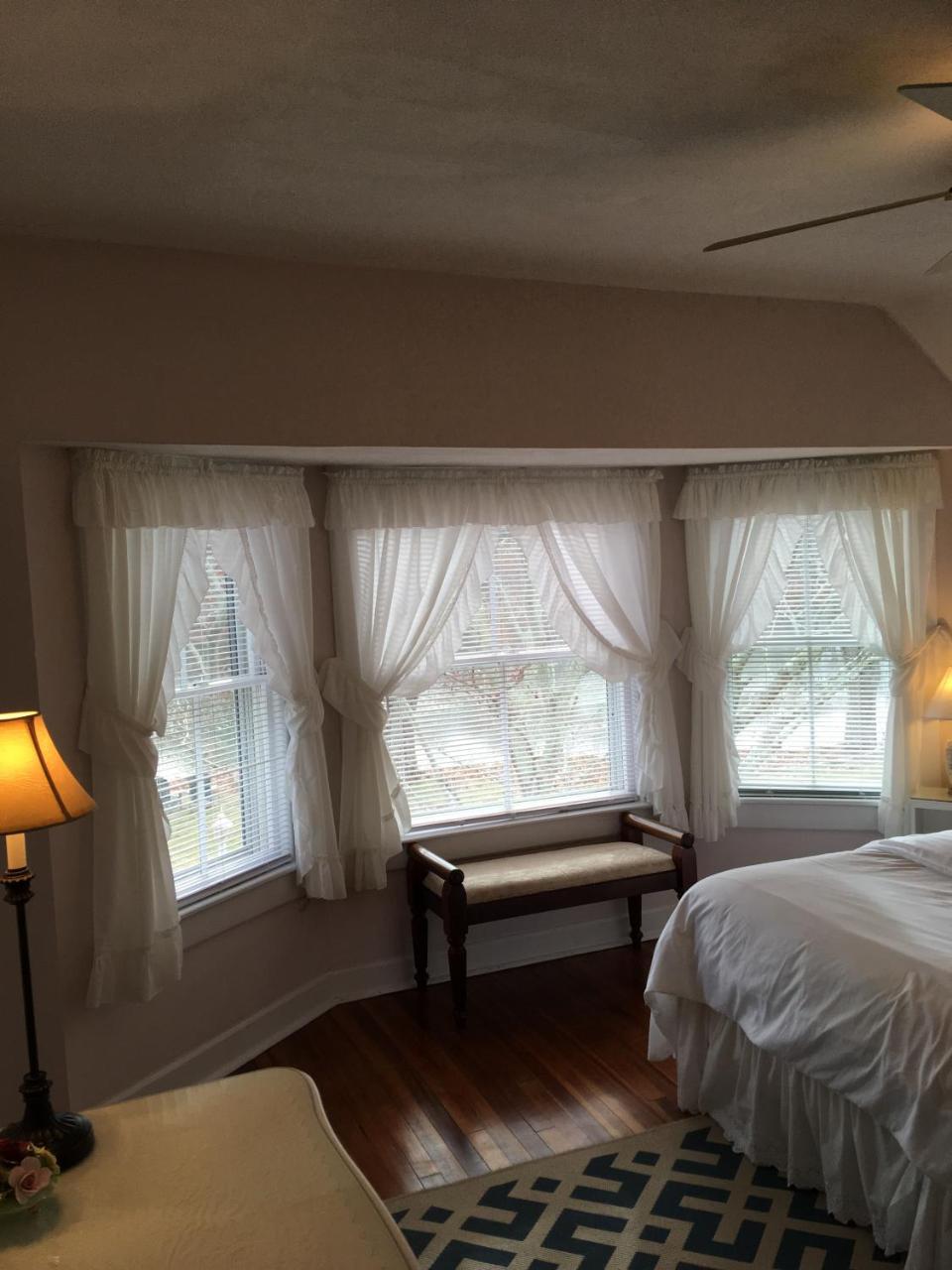 Shelter Island Heights House On Chase Creek Bed & Breakfast エクステリア 写真